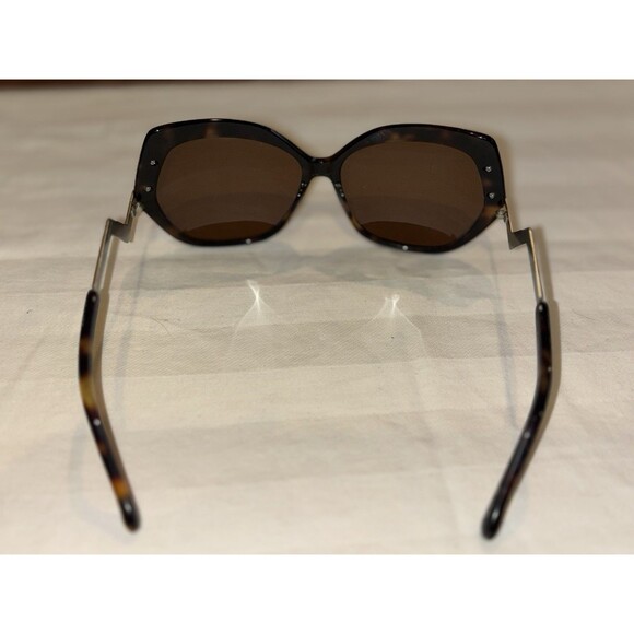 Trina Turk Teavora Tortoise Shell Sunglasses main image 6